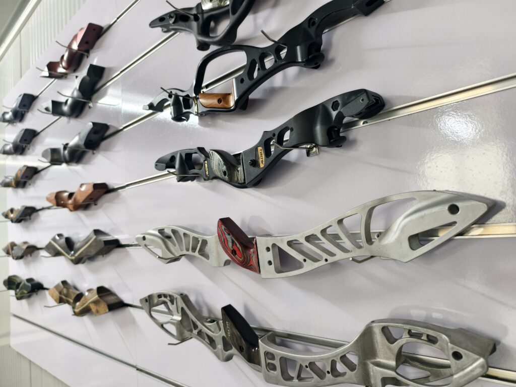 Custom recurve bow
