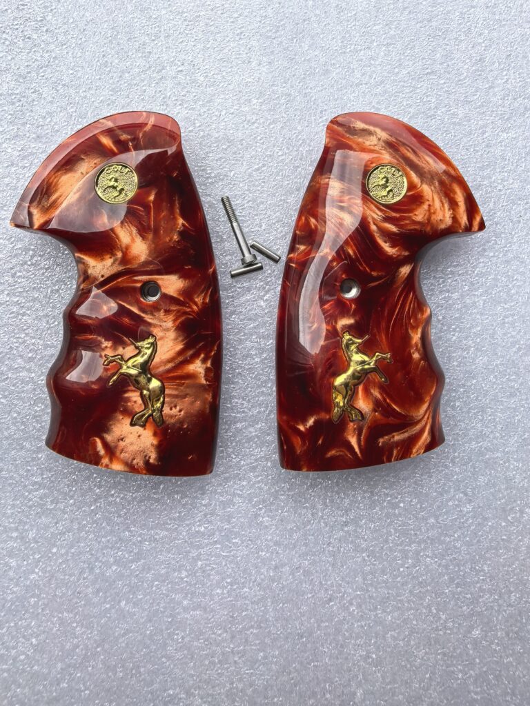 Resin grips–Colt