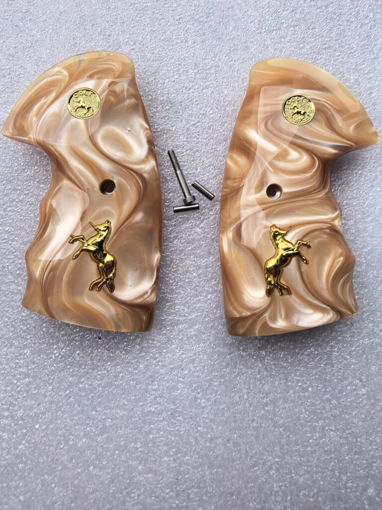 Resin grips–Colt