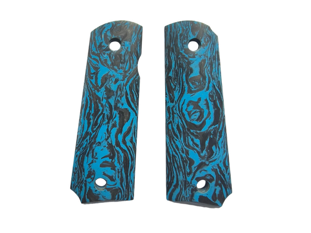 Carbon fiber grips